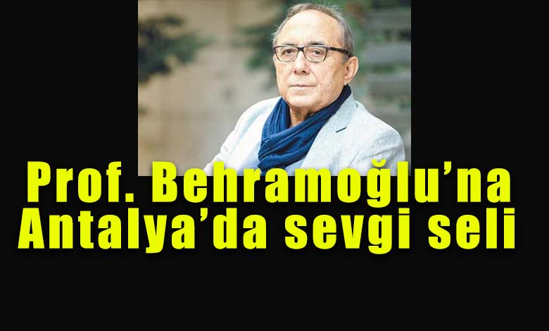 Prof. Behramoğlu Antalya Kitap Fuarında