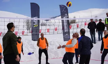 Soğuğu ve Karı Bahane Etmediler: Yenice Köyü, Avrupa Kış Sporları Haftası'nda Örnek Bir Dayanışma Sergiledi!