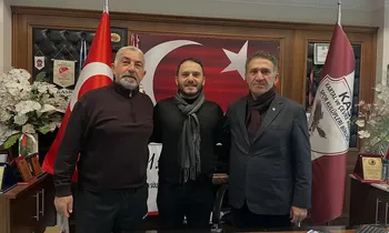 Futbolcu Umut Göktuğ Çelik, Yönetici Olarak Hızlı Girişimlerde Bulundu: İstanbul Projeleri İçin Kritik Görüşmeler